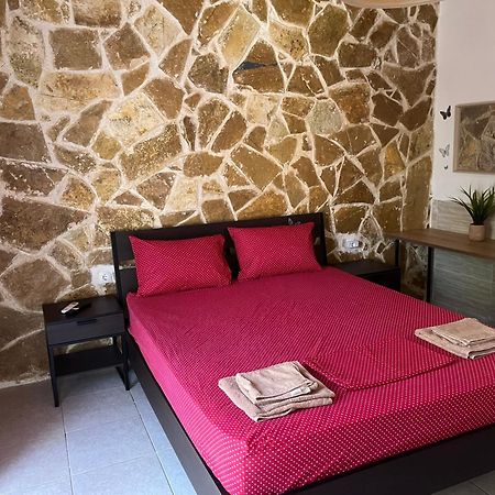 Artemis Apartment Near Athens Airport Zewnętrze zdjęcie